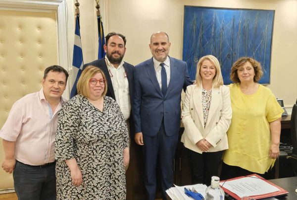 συνάντηση ποσσασδια υφυπουργός εθνικής οικονομίας και οικονομικών Δημήτρης Μαρκόπουλος